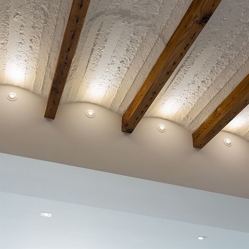 We plan the perfect lighting for your architecture and interior design project.