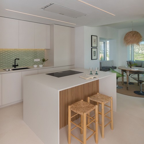 Cocinas abiertas en viviendas de lujo en Jávea: ventajas y errores frecuentes 